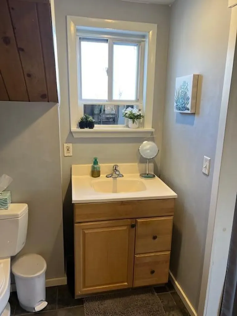 24 Hewey Street Bangor ME 04401