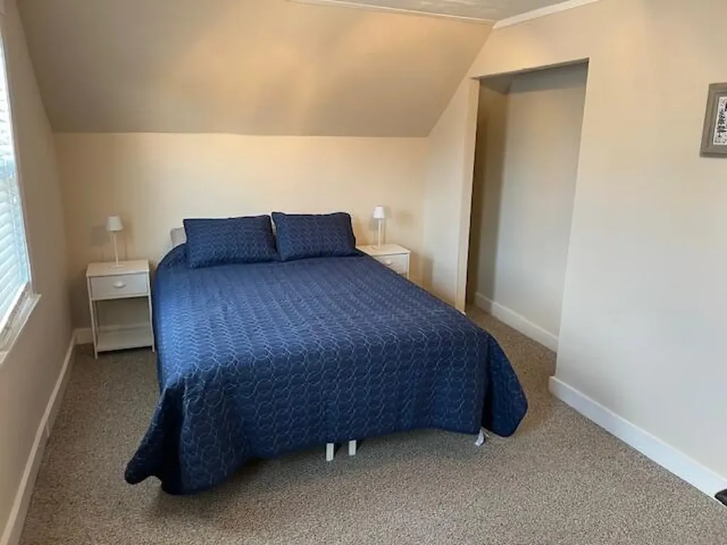 24 Hewey Street Bangor ME 04401