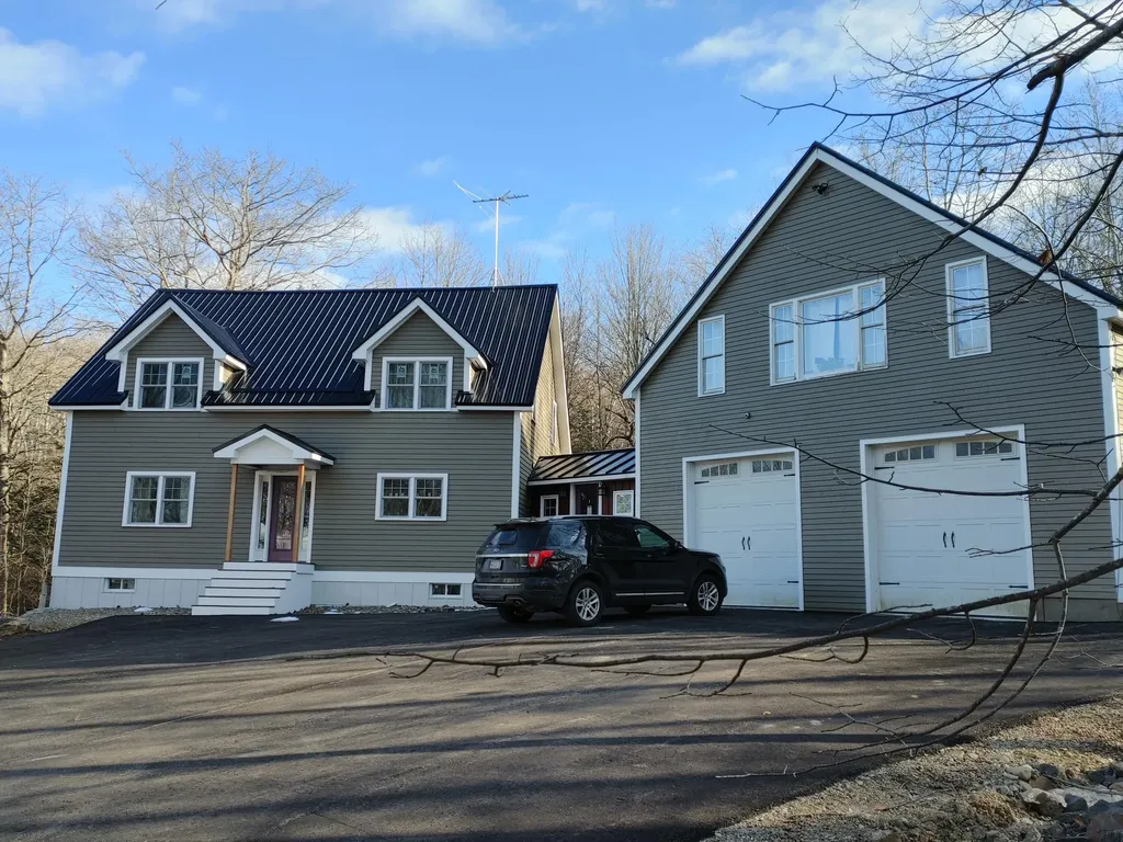 704 Lincolnville Avenue Searsmont ME 04973