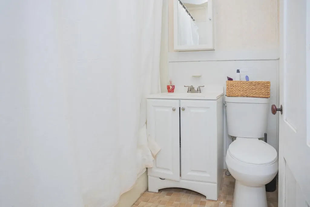 167-169 Perham Street Farmington ME 04938