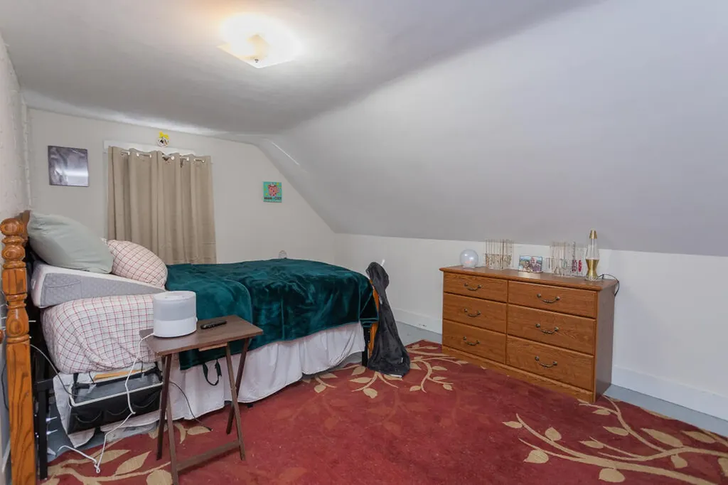 167-169 Perham Street Farmington ME 04938