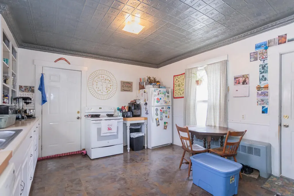 167-169 Perham Street Farmington ME 04938
