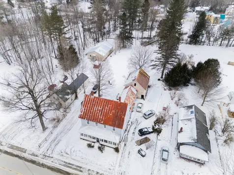 167-169 Perham Street Farmington ME 04938