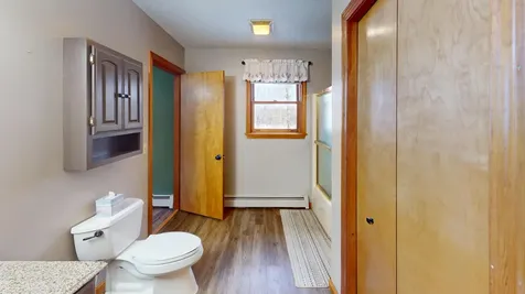 4409 Bennoch Road Alton ME 04468