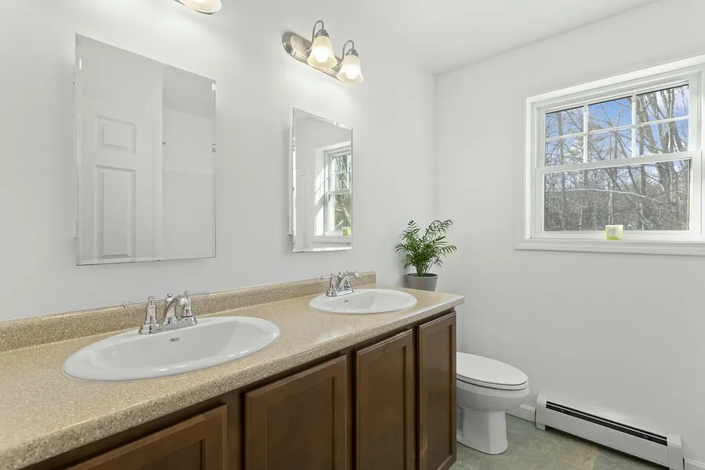 114 Randall Road North Berwick ME 03906