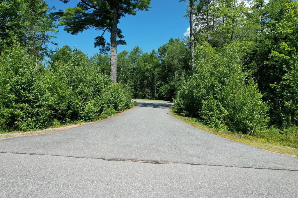19 Autumn Road Ellsworth ME 04605