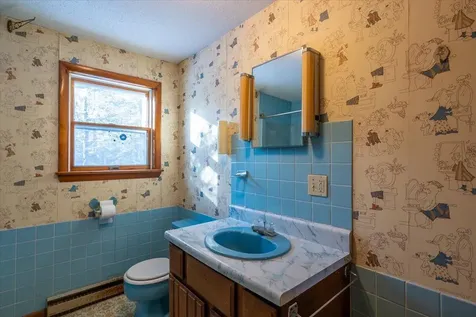 874 Finntown Road Warren ME 04864