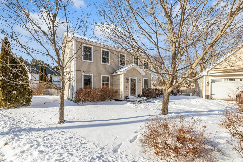 3 Bickford Avenue Brunswick ME 04011