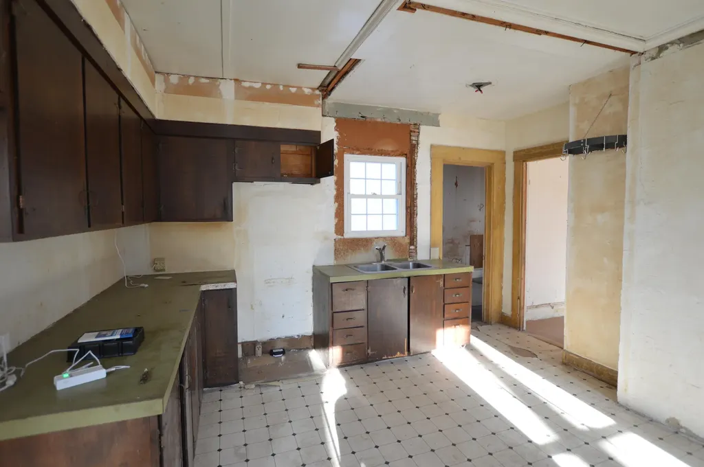 723 Main Street Monmouth ME 04259