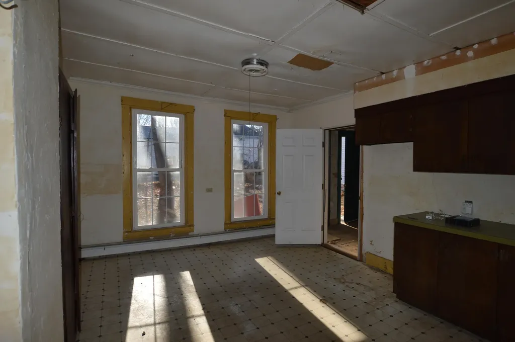 723 Main Street Monmouth ME 04259