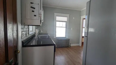 10 Summer Street Sanford ME 04073