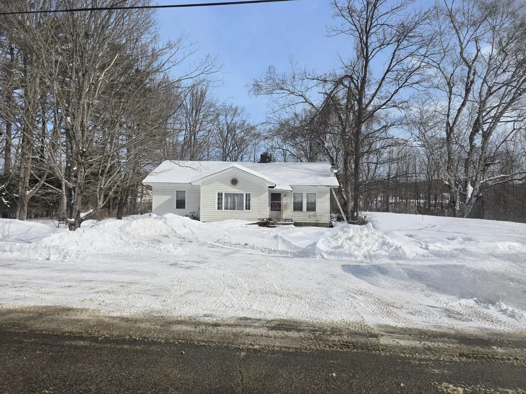41 Orchard Street Norway ME 04268