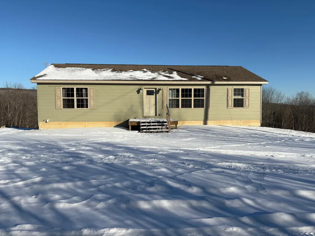 139 Ward Road Prospect ME 04981