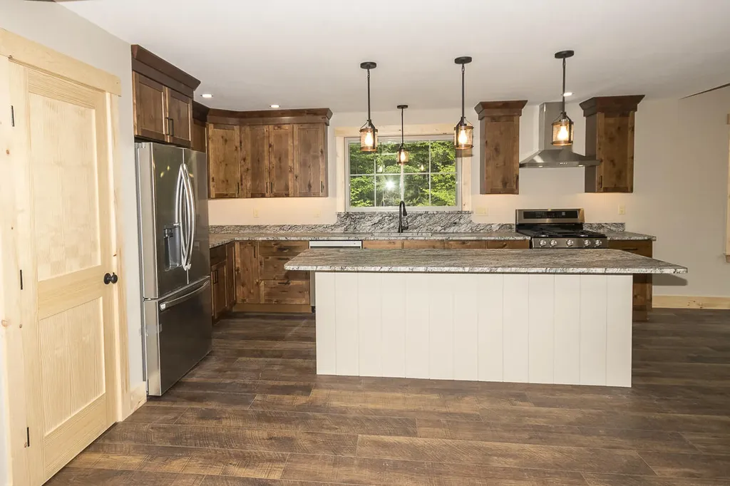 15 Rileys Run Bridgton ME 04009