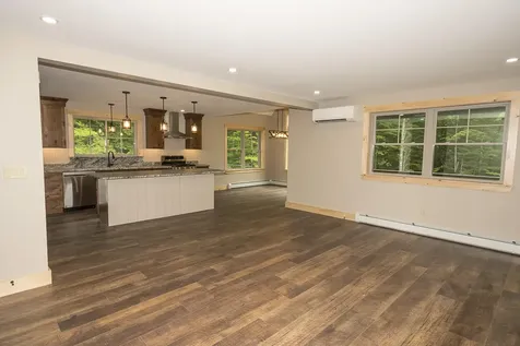 15 Rileys Run Bridgton ME 04009