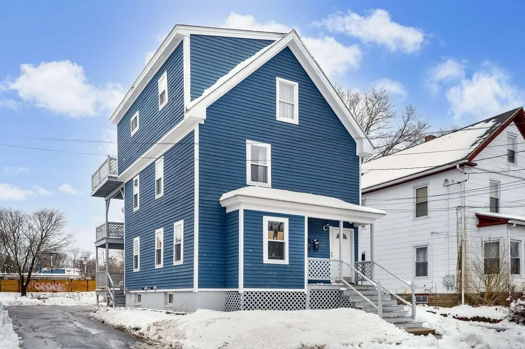 68 Irving Street Portland ME 04103
