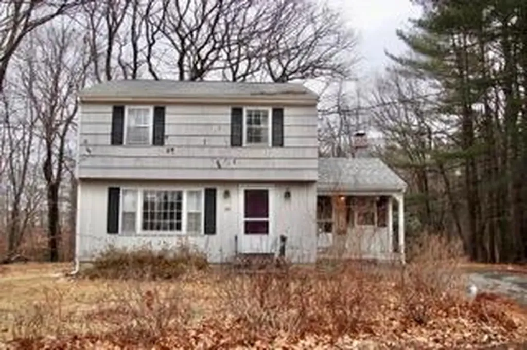 159 Pinecrest Road Portland ME 04102