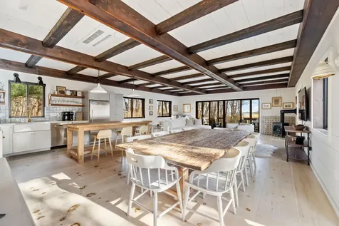 41 Mills Road Kennebunkport ME 04046