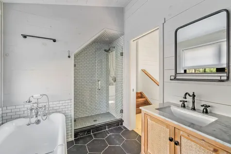 41 Mills Road Kennebunkport ME 04046