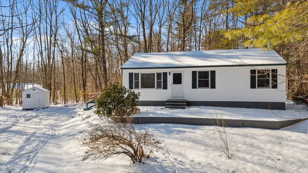 12 Otter Drive Standish ME 04084