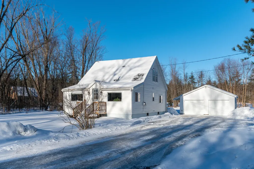 36 W Fryeburg Road Fryeburg ME 04037