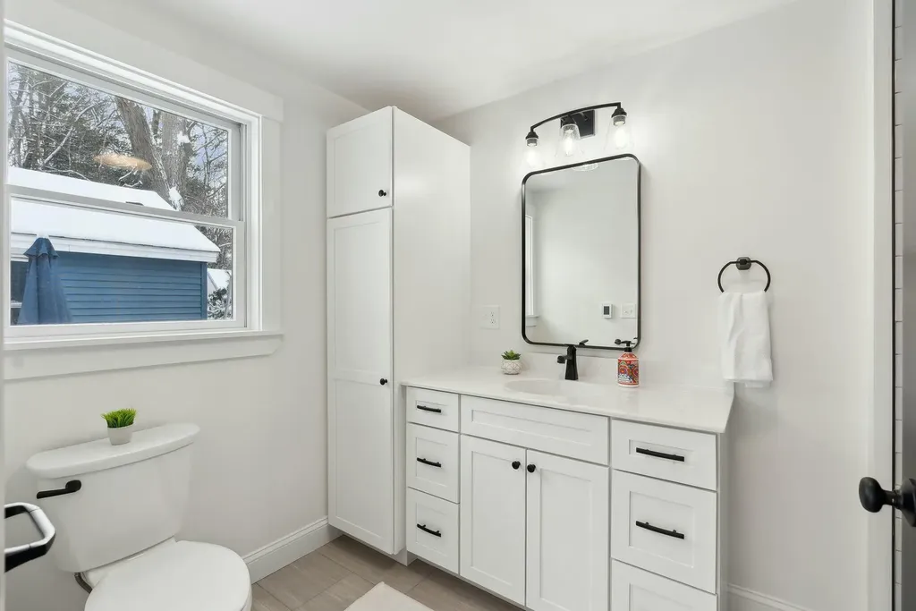 51 Mckeen Street Brunswick ME 04011