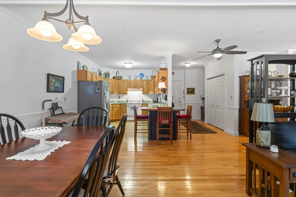 106 Farragut Way Kennebunk ME 04043
