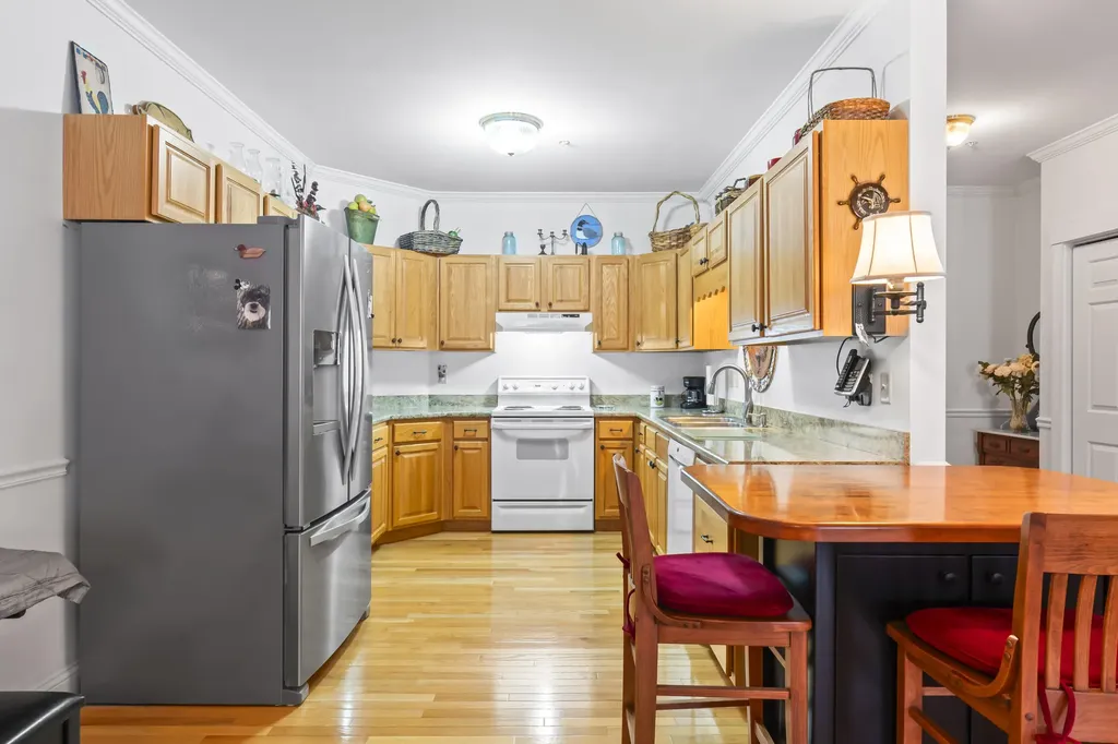 106 Farragut Way Kennebunk ME 04043