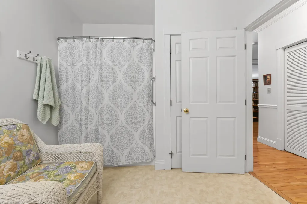 106 Farragut Way Kennebunk ME 04043