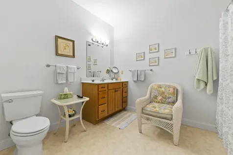 106 Farragut Way Kennebunk ME 04043