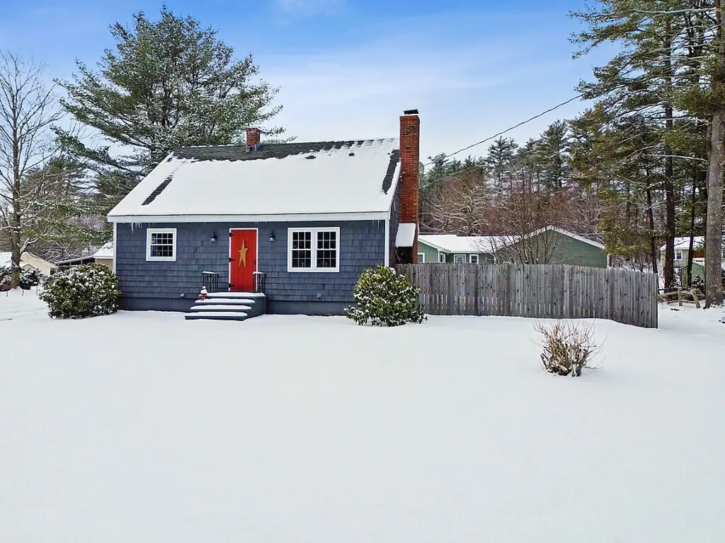 26 Barrows Drive Topsham ME 04086