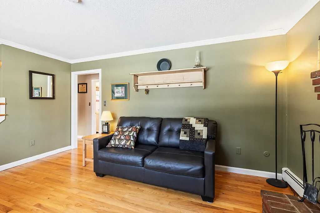 26 Barrows Drive Topsham ME 04086