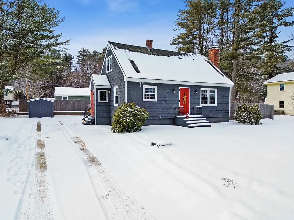 26 Barrows Drive Topsham ME 04086