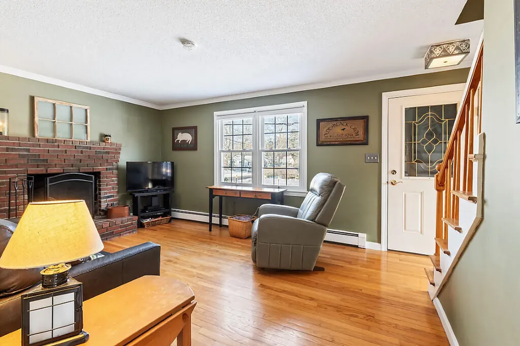 26 Barrows Drive Topsham ME 04086
