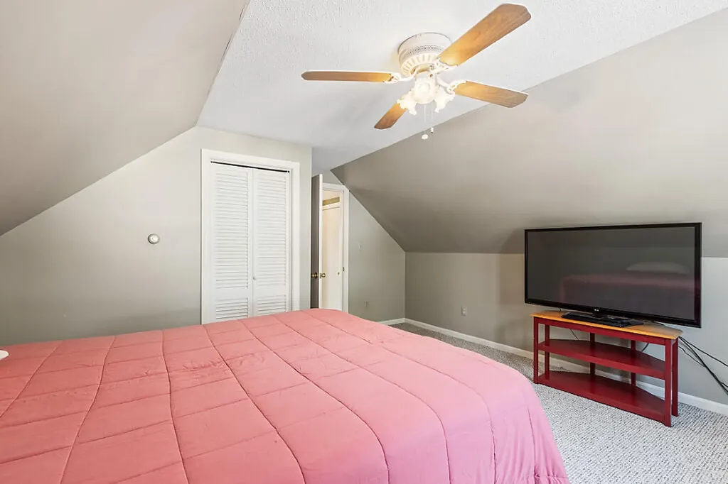 26 Barrows Drive Topsham ME 04086
