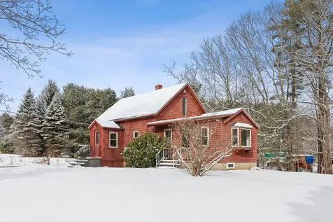 65 Lower Mast Landing Road Freeport ME 04032