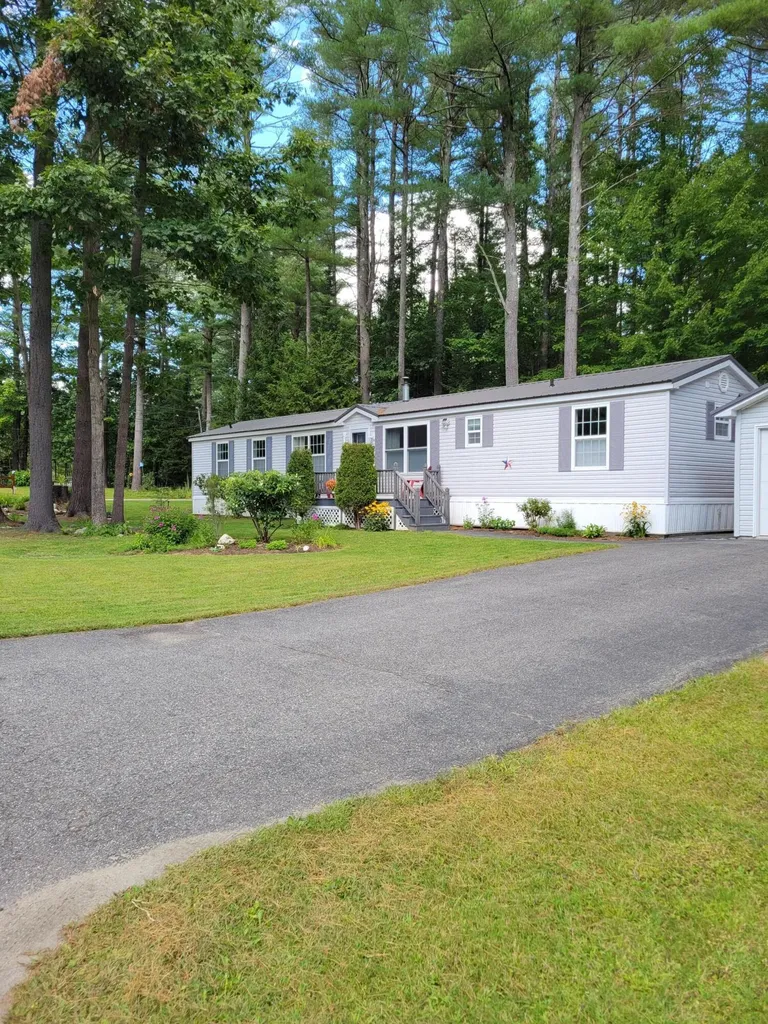 65 Louise Street Palmyra ME 04965