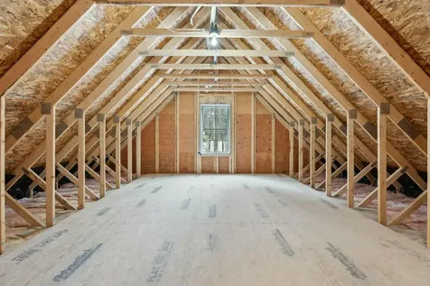 18 Boundary Way New Gloucester ME 04260