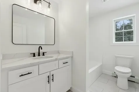 18 Boundary Way New Gloucester ME 04260