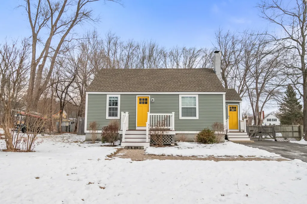12 Rosemary Lane Eliot ME 03903