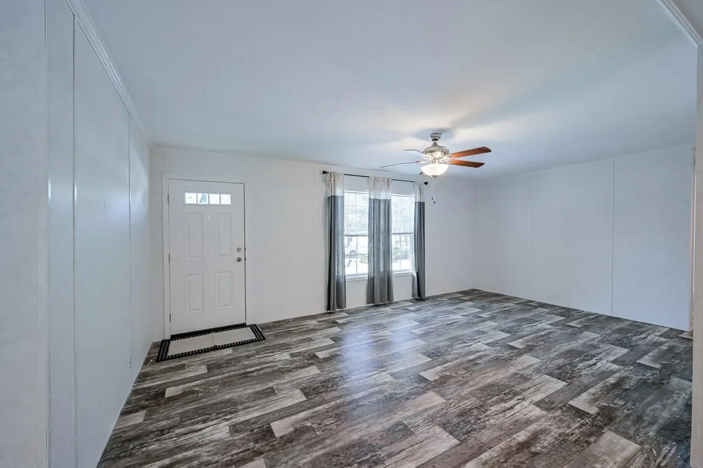 19 Woodlawn Circle Randolph ME 04346