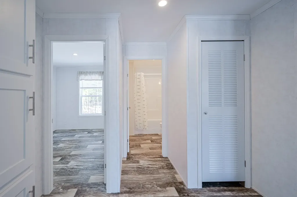19 Woodlawn Circle Randolph ME 04346