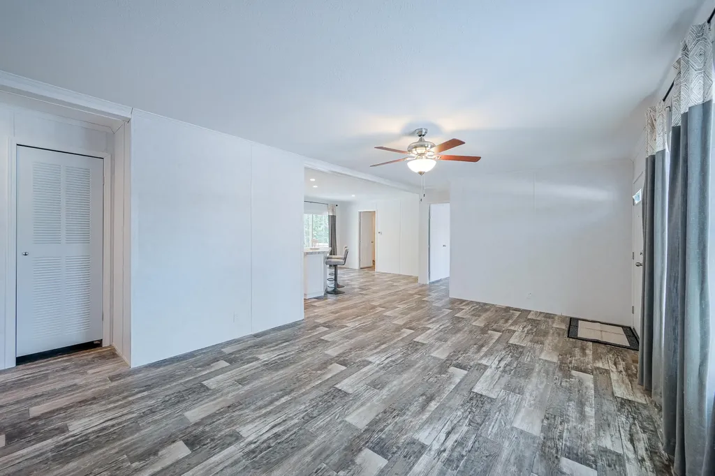 19 Woodlawn Circle Randolph ME 04346