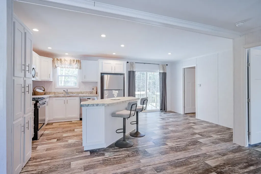 19 Woodlawn Circle Randolph ME 04346