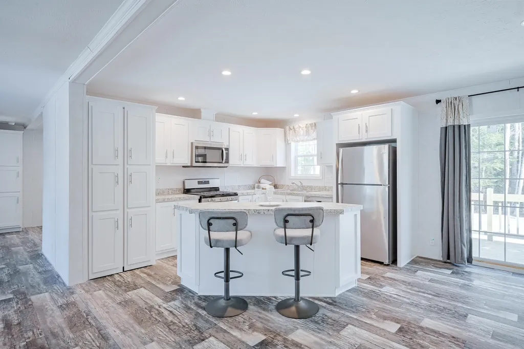 19 Woodlawn Circle Randolph ME 04346