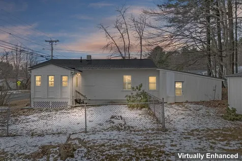 1 Murdock Street Augusta ME 04330