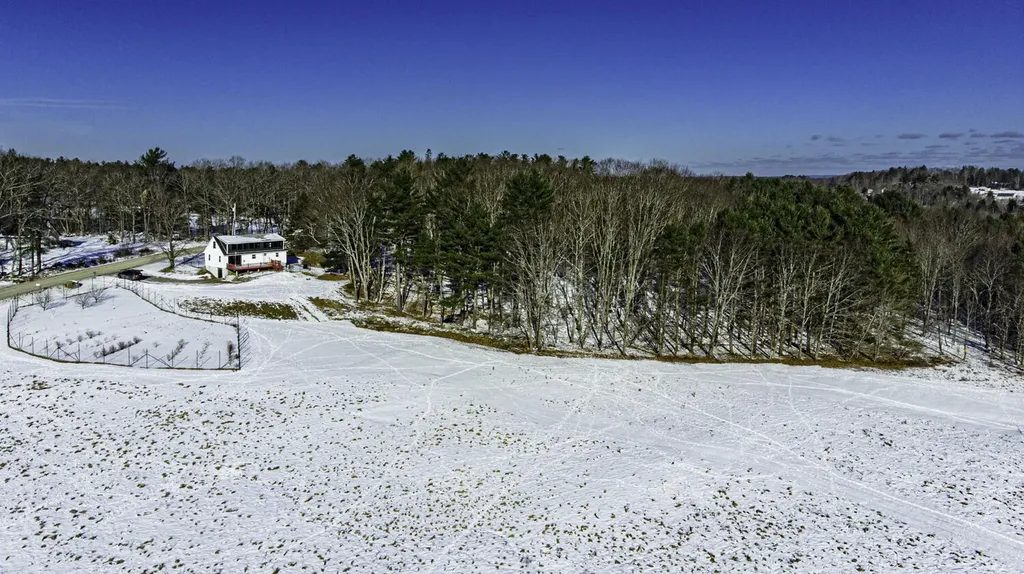 22 Betts Road Orrington ME 04474