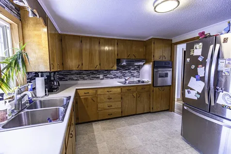 22 Betts Road Orrington ME 04474