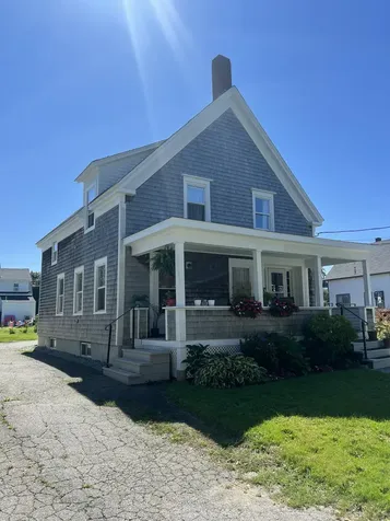 9 Ocean Street Rockland ME 04841