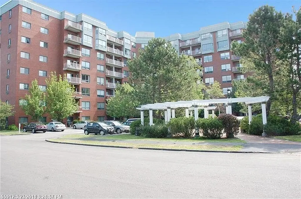 148 Breakwater Drive South Portland ME 04106